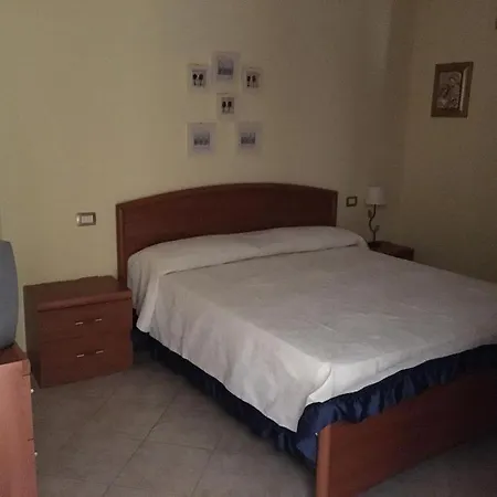 Apartamento Raffaele'S House *